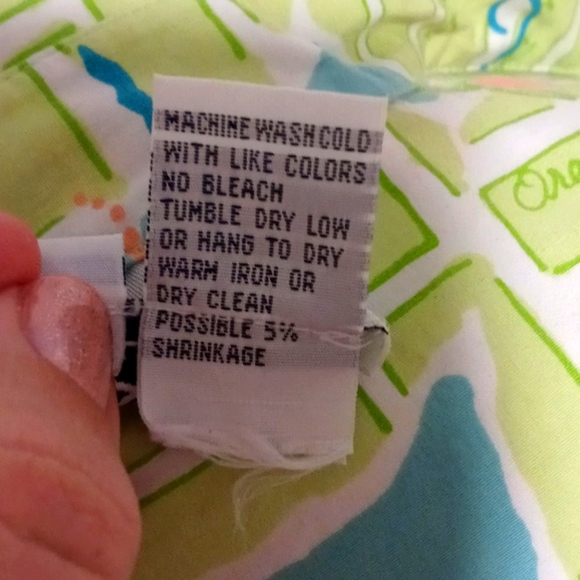 🏝VTG/RARE Lilly Pulitzer🏝 - "Via Lilly" Palm Beach Map Cropped Wrap Top - Picture 13 of 16